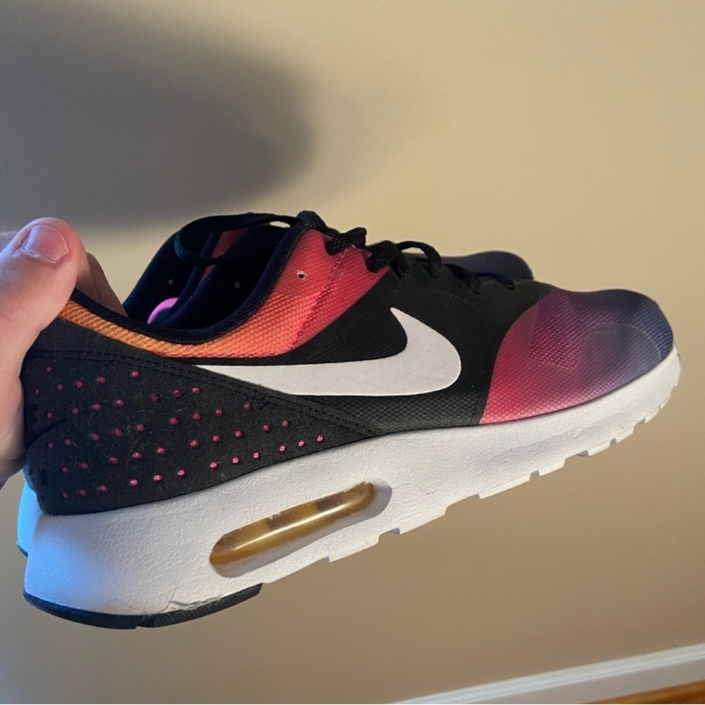 Nike Airmax Tavas size 11